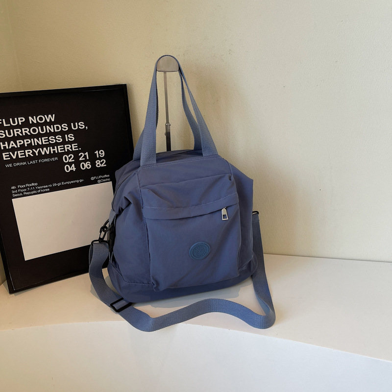 Casual Simple 2025 Spring Travel Women's Fashion Trend Shoulder Large Capacity Commuter Crossbody Bag