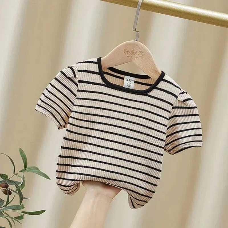Baby Girls Short Sleeved T-Shirt 2024 Summer Kids Top Tees Toddler Striped Printed Shirts Childrens Clothes Korean Style T250603