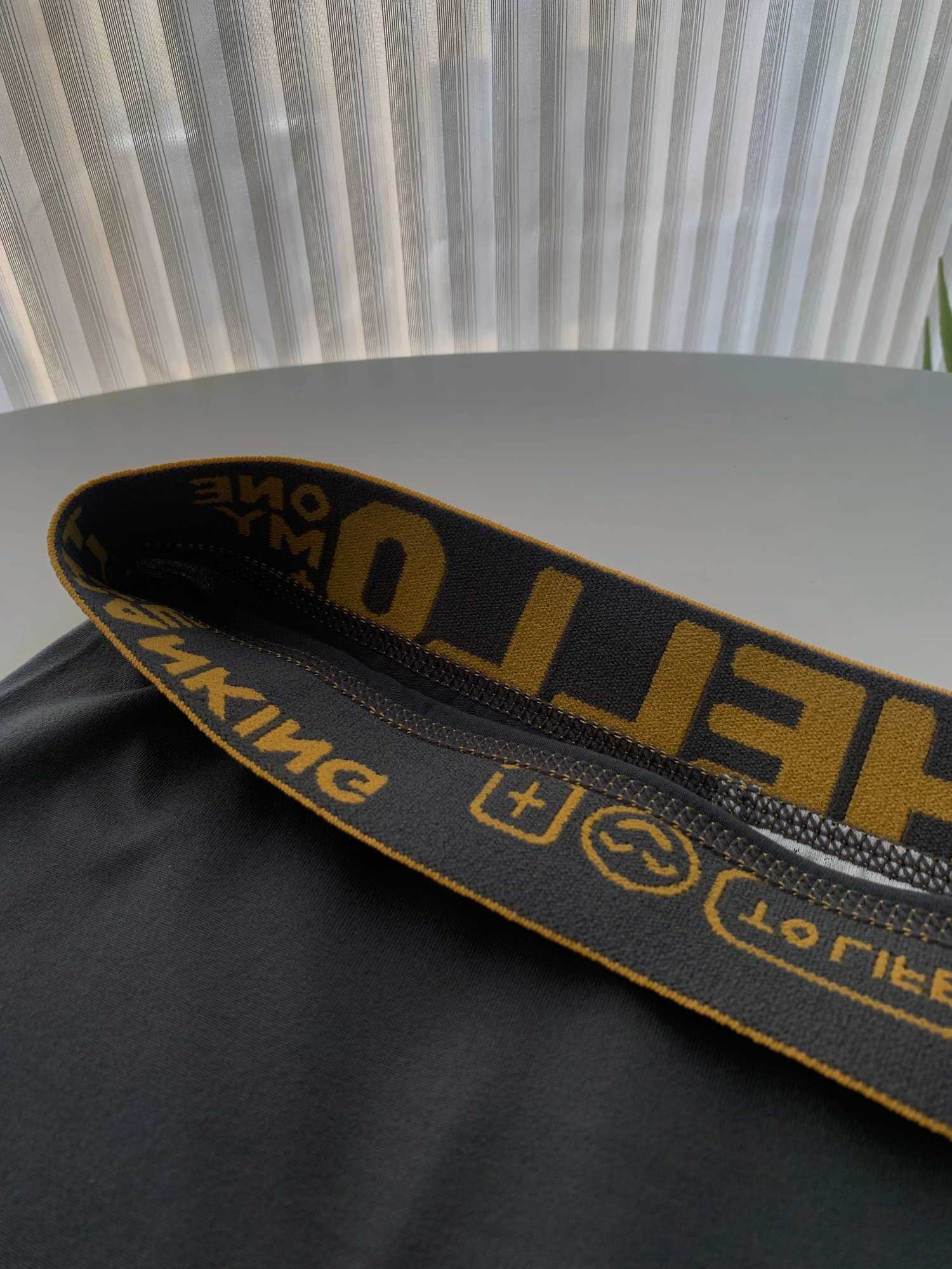 3/5pcs/multi-style mens underwear black and gold printed boxer briefs trendy personality briefs mens comfortable boxers W250603