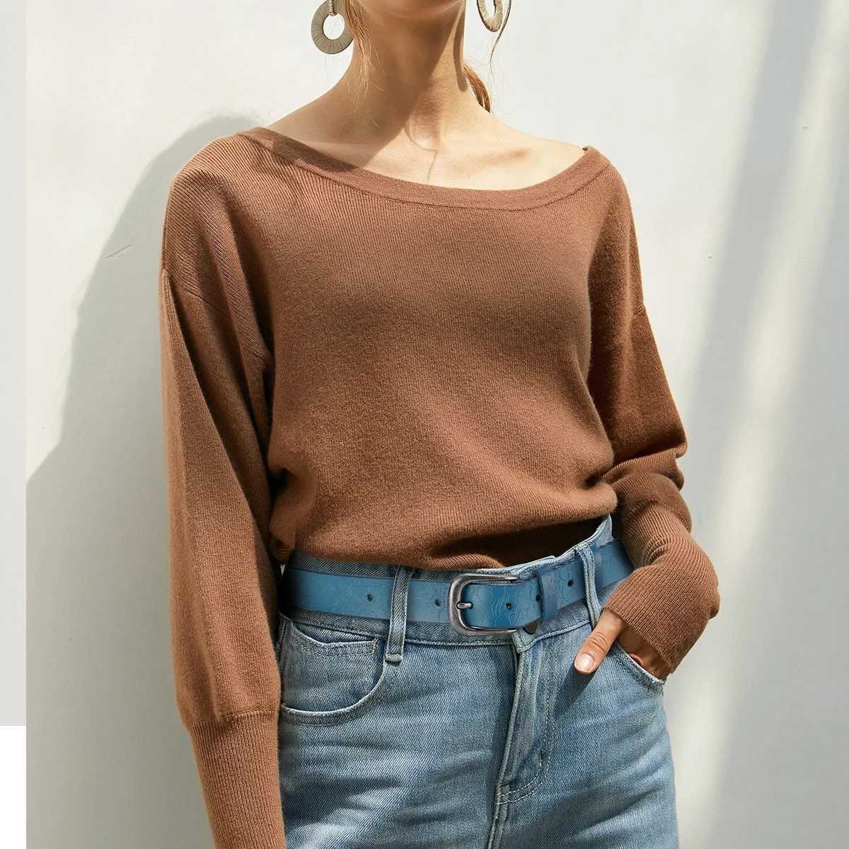 Retro Womens Leather Belt Versatile Womens Cowhide Embossed Leather Belt Clothing Matching Womens Belt XJ250602