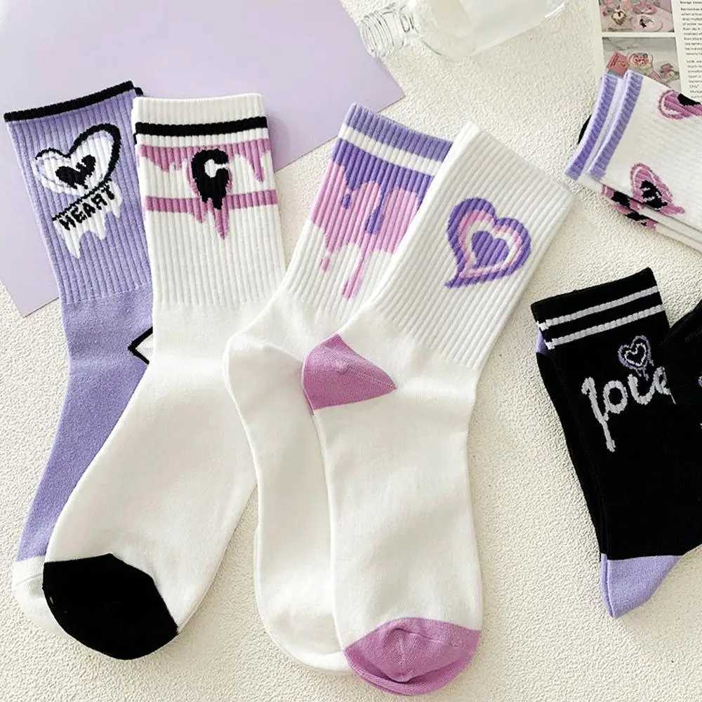 Women White Socks Cute Cotton Socks With Hearts Kawaii Preppy Korean Style Anime Purple Women Socks Set 5 PairT250602