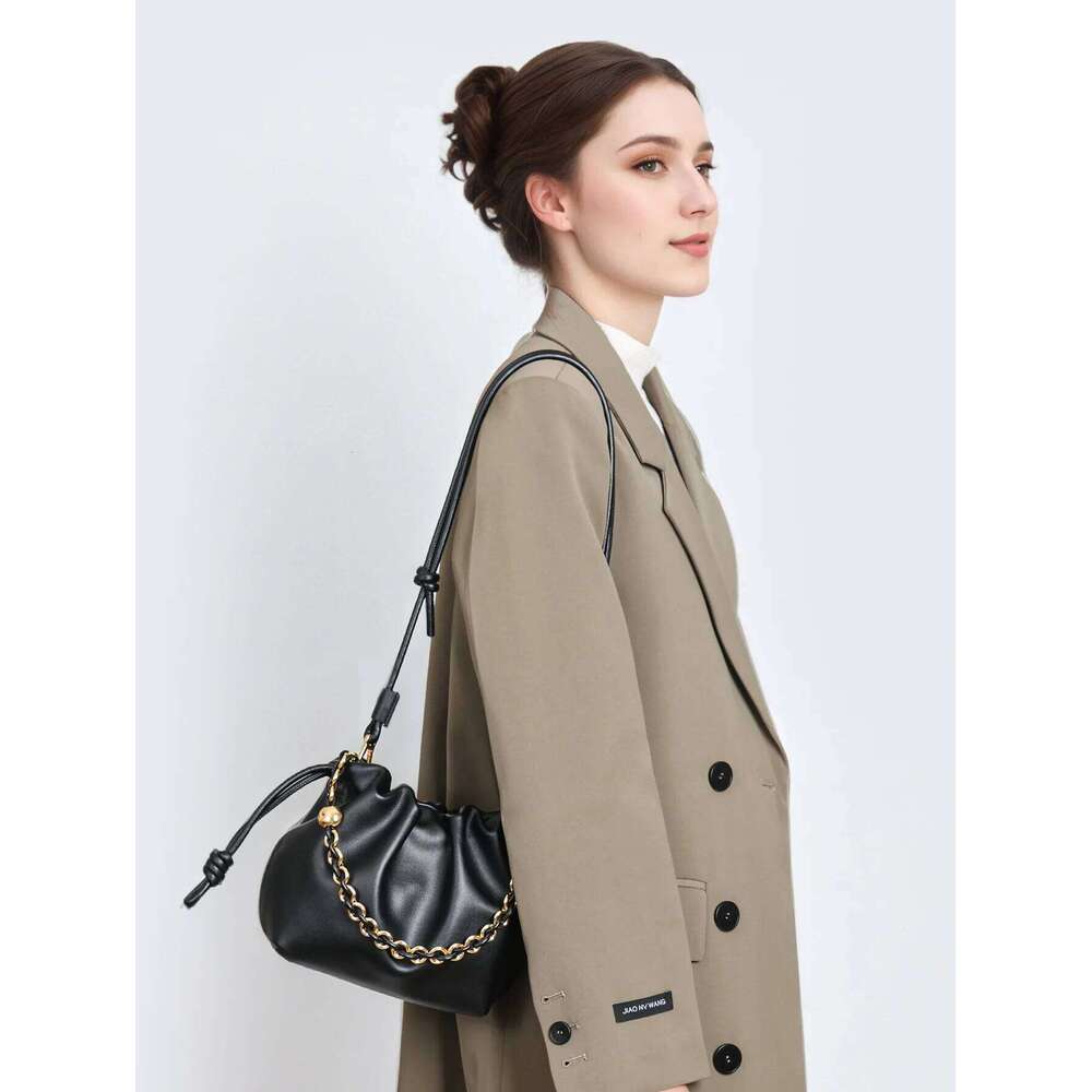 Free Gold Stamping First Letter 2025 New Soft Leather Fashion Lucky Drawstring Cloud One-Shoulder Crossbody Bag