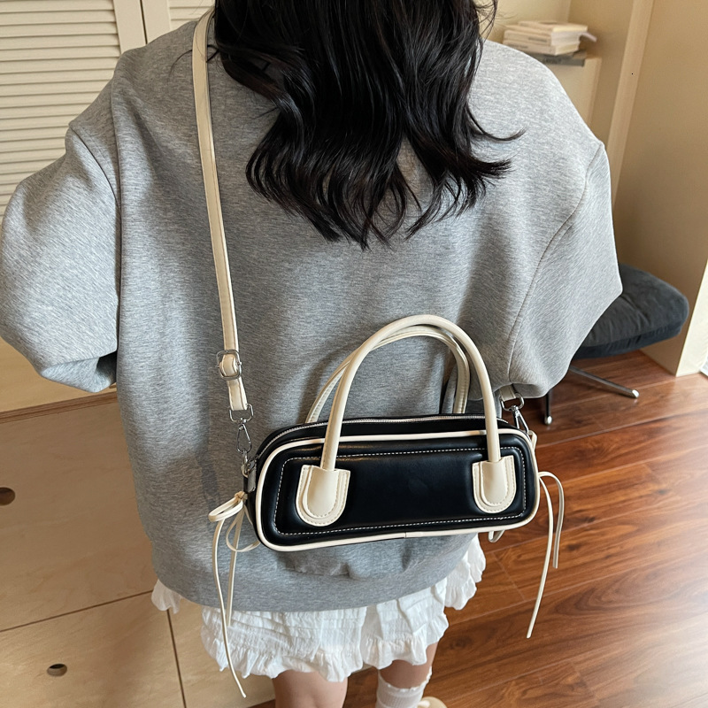 designer Fashion Simple Underarm Bag for Women Korean Version 2025 New Trend Versatile Bowling Bag Niche Color-Block Baguette Women's Bag