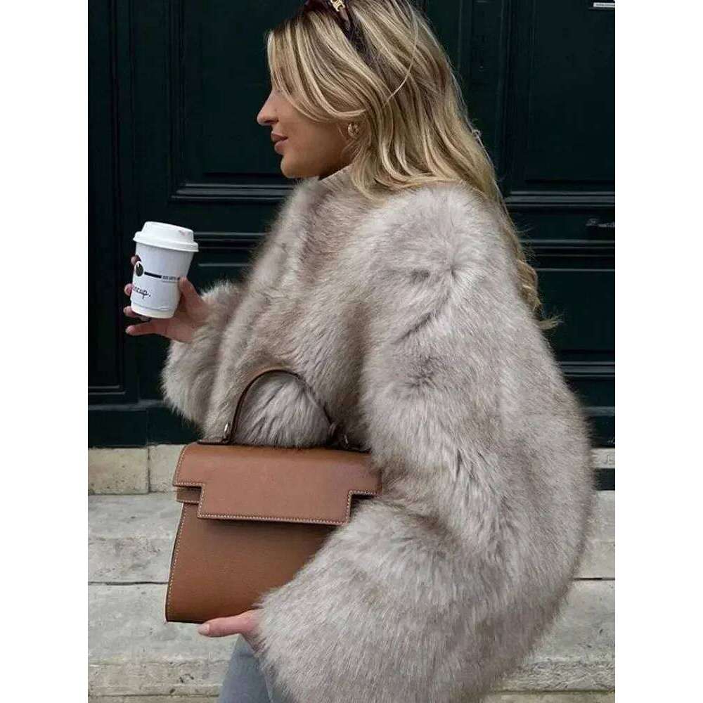 Retro Fluffy Faux Fur Short Coats Women Loose Plush O-neck Open Coat Female Winter Warm Thick Fashion High Street Outwear