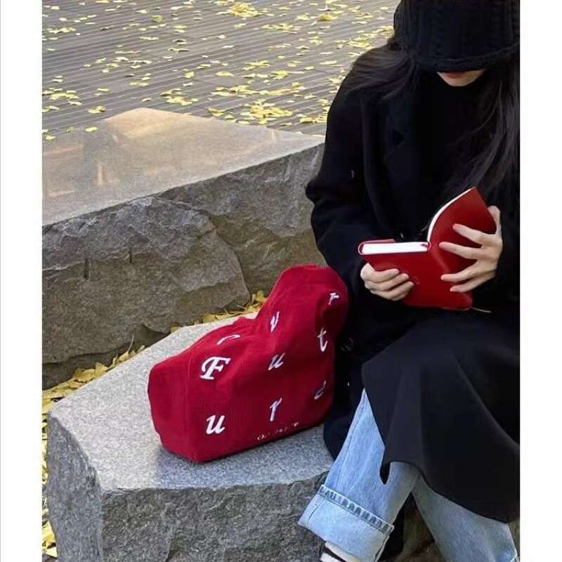 Bie Lai Wu Qiao New Red Corduroy Shoulder Versatile Large Capacity Embroidered Simple Tote Bag for Women