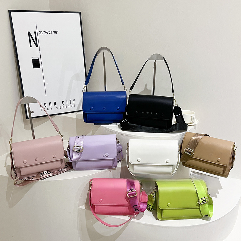 Top brand high-quality new free designer bag cross-border new large capacity textured crossbody bag casual underarm shoulder bag new free designer bag