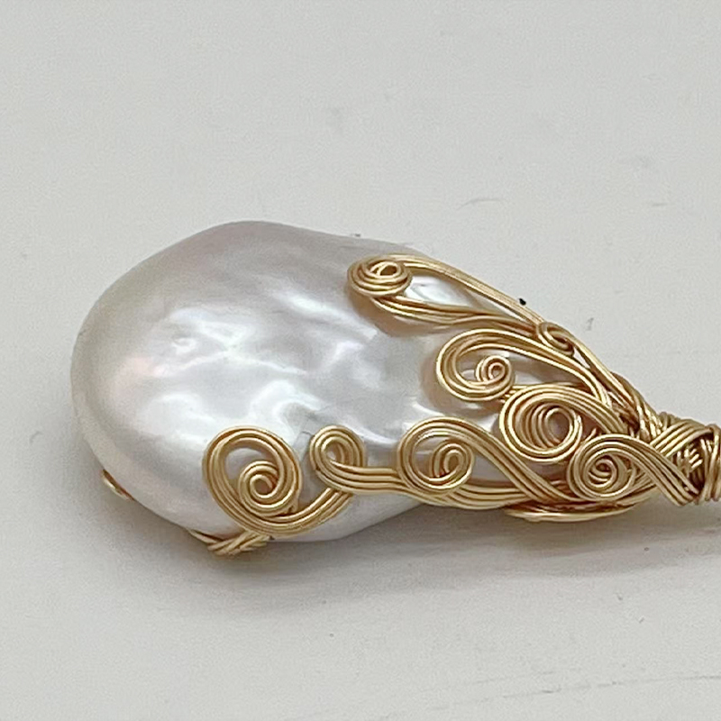 Elegant Handcrafted Women's Pearl Necklace with 14K Yellow Gold Plating