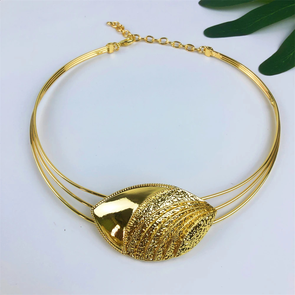 ESALE Selling Dubai Earrings Pendant Necklace Jewelry Set Nigerian Gold Color Jewelry Sets For Women Wedding Party 250530