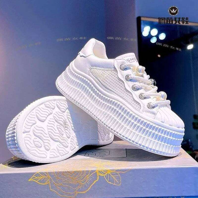 Fashion Shell Head Little White Women's 2025 Summer Popular Pearl Lace Up Platform Board Shoes Sweet Girl Casual Sneakers