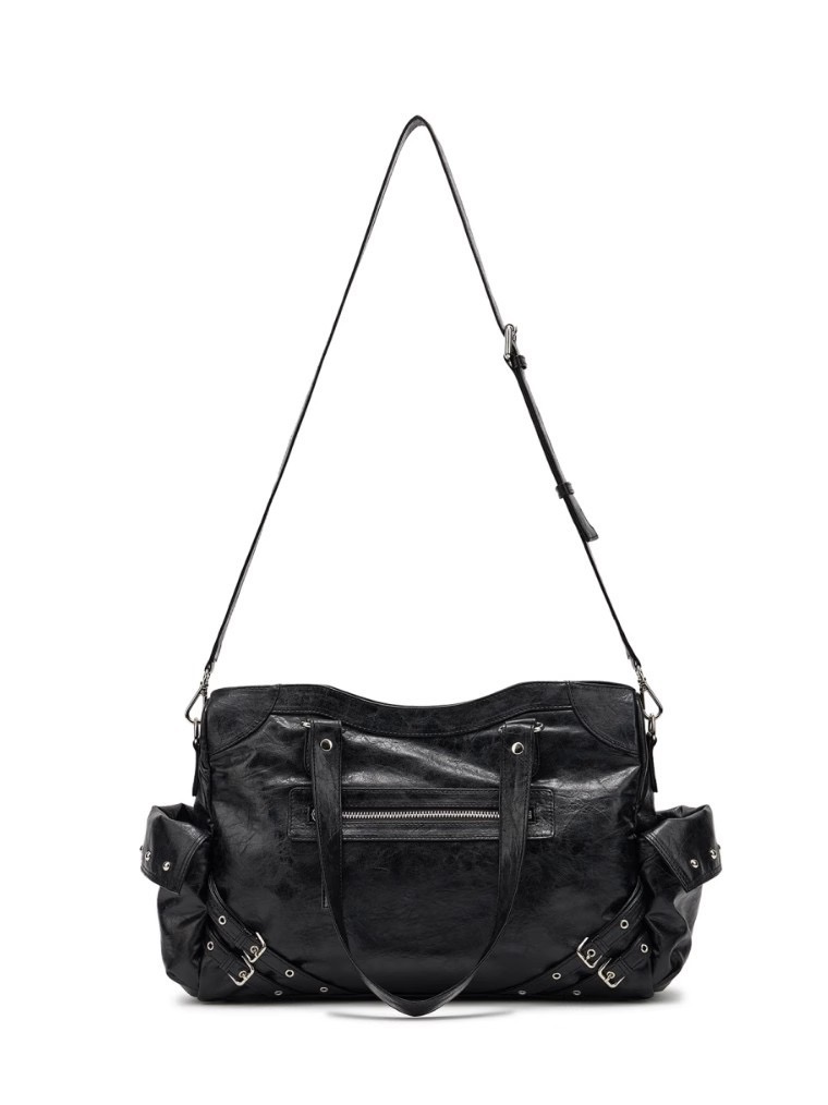 Korean designer rivet motorcycle rock fashion sweet cool spicy girl shoulder bag trendy girl
