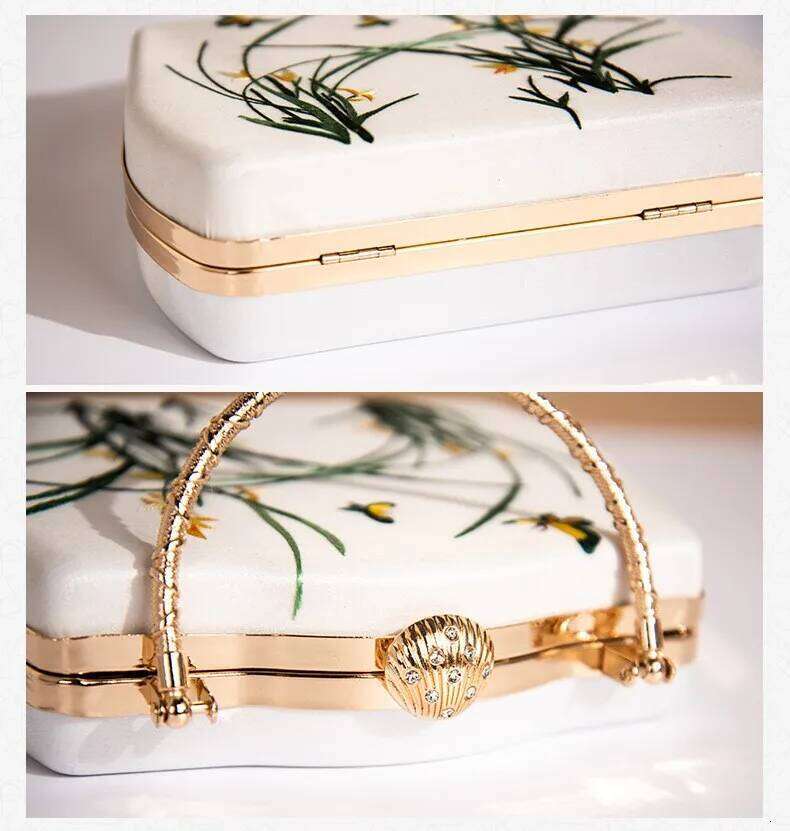 Cap Brand Chinese Classical Beauty Retro Suzhou Embroidered Butterfly Flower Pattern Silky Fabric Ivory White Women's Hinge-Type Flip Lock Hard H