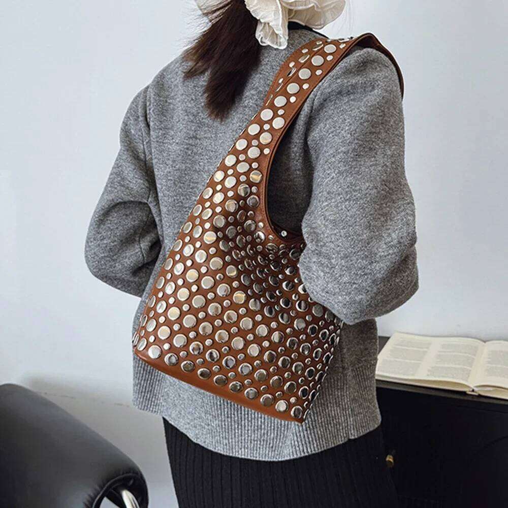 Women's Punk Rivet Bucket Handbags Designer Bags For Women Soft PU Leather Shoulder Bag Vintage High Quality Purses Clutch