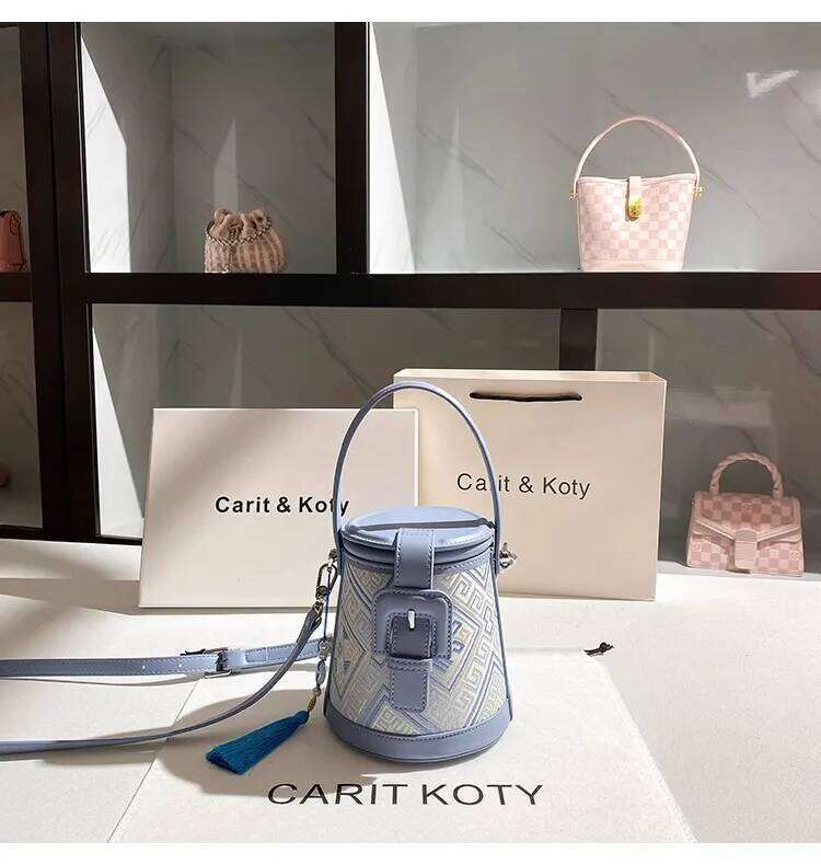 High Quality Clutch Bucket Purse Fashion Embroidery Textured Leather Women Handbag Shoulder Crossbody Lady Casual Bag