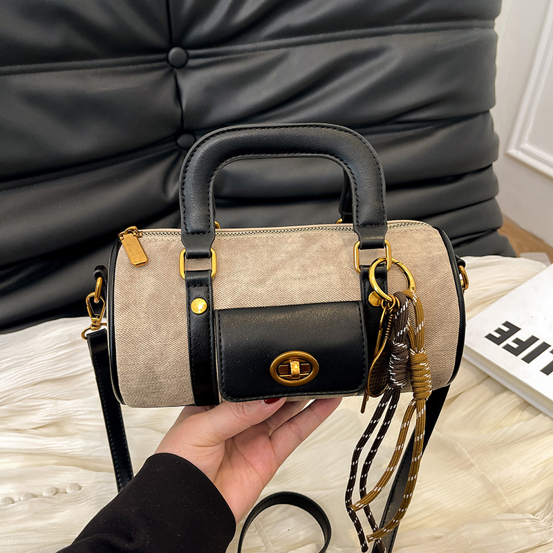 High Quality New Free Designer Bag Live Broadcast Cylindrical 2024 Small Square High-quality Texture Single Shoulder Diagonal Cross Bag Niche Design H