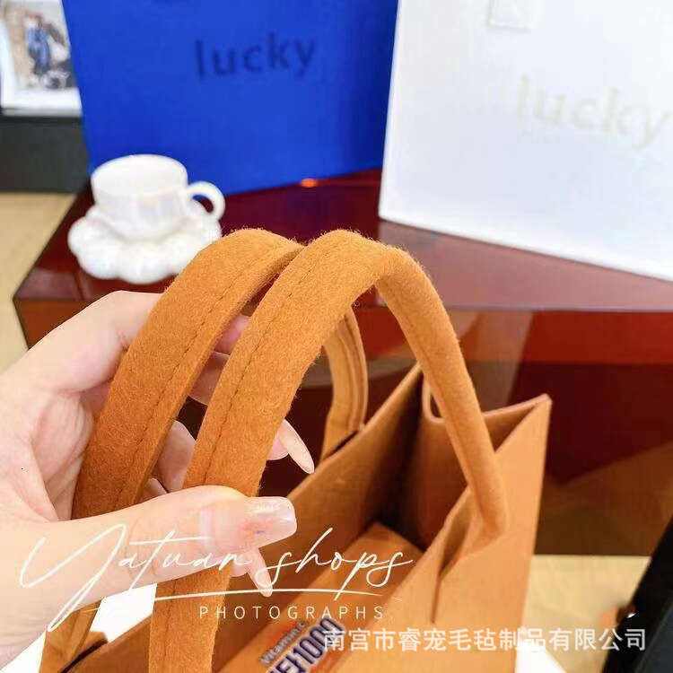 New Tote Large Capacity Simple Customizable Felt Gift Storage Bag