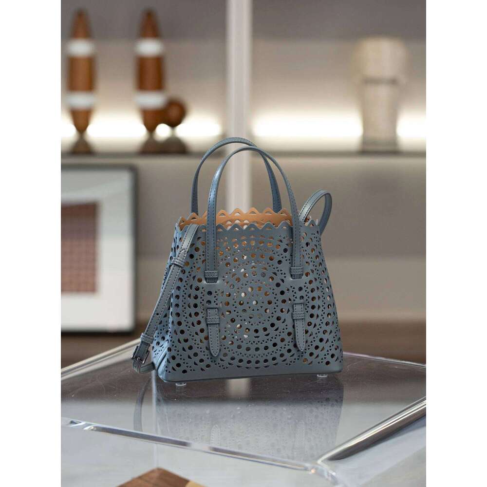 Brand Design Fashion Large Capacity Genuine Leather Bucket Bag 2025 High Quality Cowhide Shoulder Handbags For Women