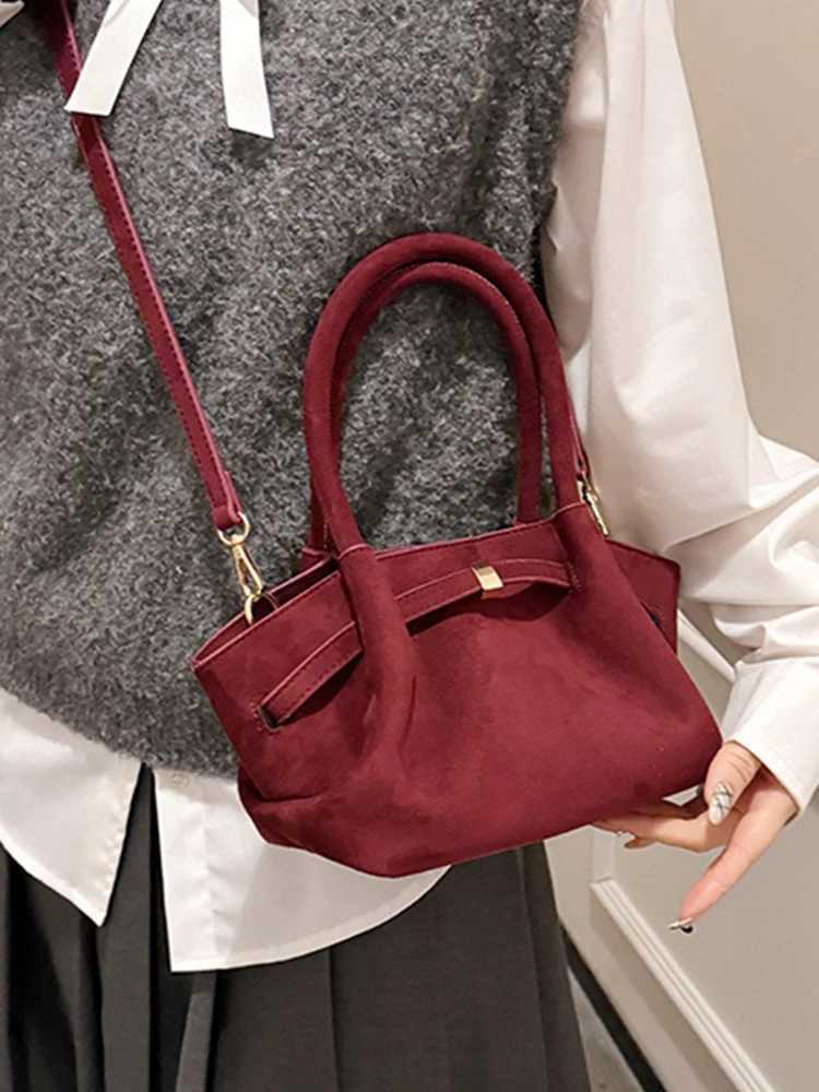 Niche Design Suede Handbags Women Classic Burgundy Large Capacity Crossbody Bag Lady Daily Out Shoulder Bags W250602
