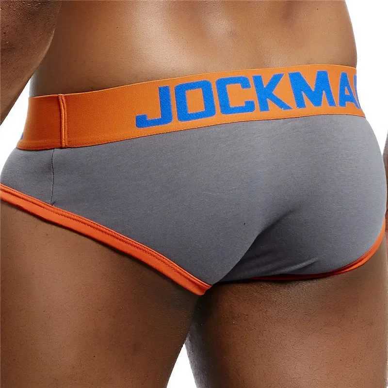 Brand Sexy Briefs Men Bikini Male Underwear Slip Hombre Calzoncillos Hombre Kinckers Men Briefs Pouch Underwear JM33 W250603