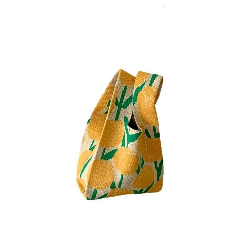 Outing Miscellaneous Tote Small Pouch Key Women's Wrist Knitted Handheld Bag