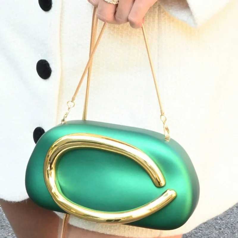 Round Box Bag Metal Bracelet Evening Crossbody Bag Womens Brand Design Luxury Leather Shoulder Bag Ladies Mini Cosmetic Handbag W250602