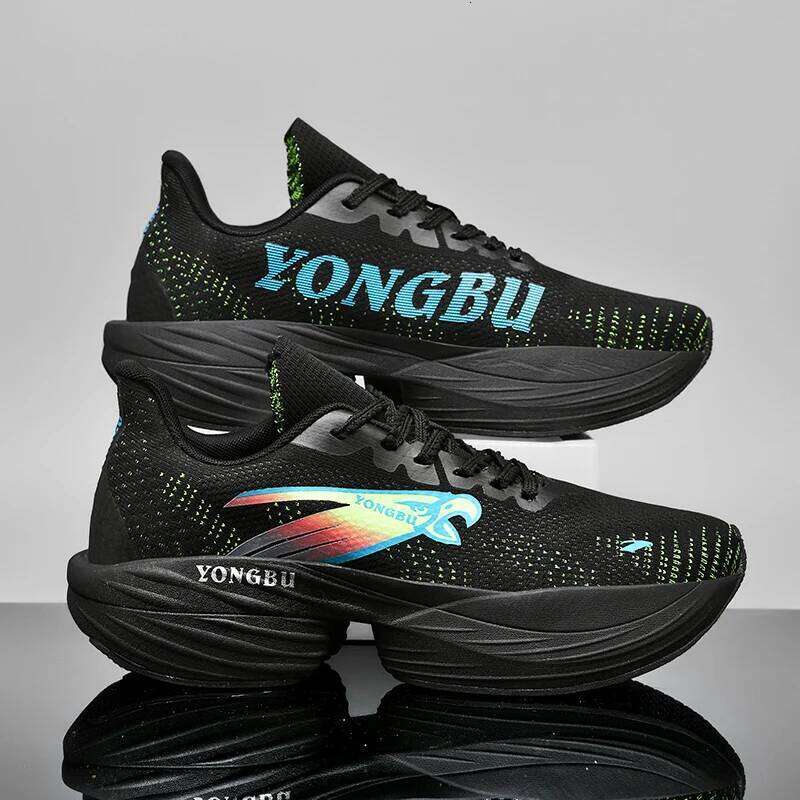 Marathon Air Cushion Carbon Plate Sports Run ning Shoes Men Breathable Lightweight Women Comfortable Nonskid Spec iality Sneakers