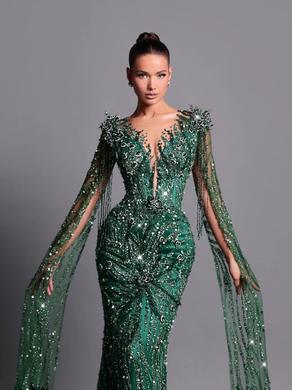 Exquisite Crystal Evening Dresses Sequins Feather Prom Dress Tassel V Neck Long Sleeves Rhinestone Mermaid Party Gowns Vestidos De Noche