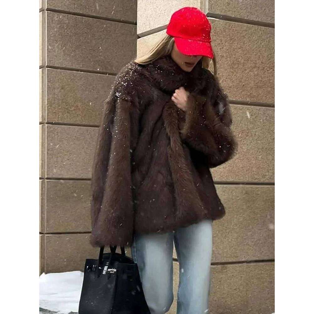 Retro Fluffy Faux Fur Short Coats Women Loose Plush O-neck Open Coat Female Winter Warm Thick Fashion High Street Outwear