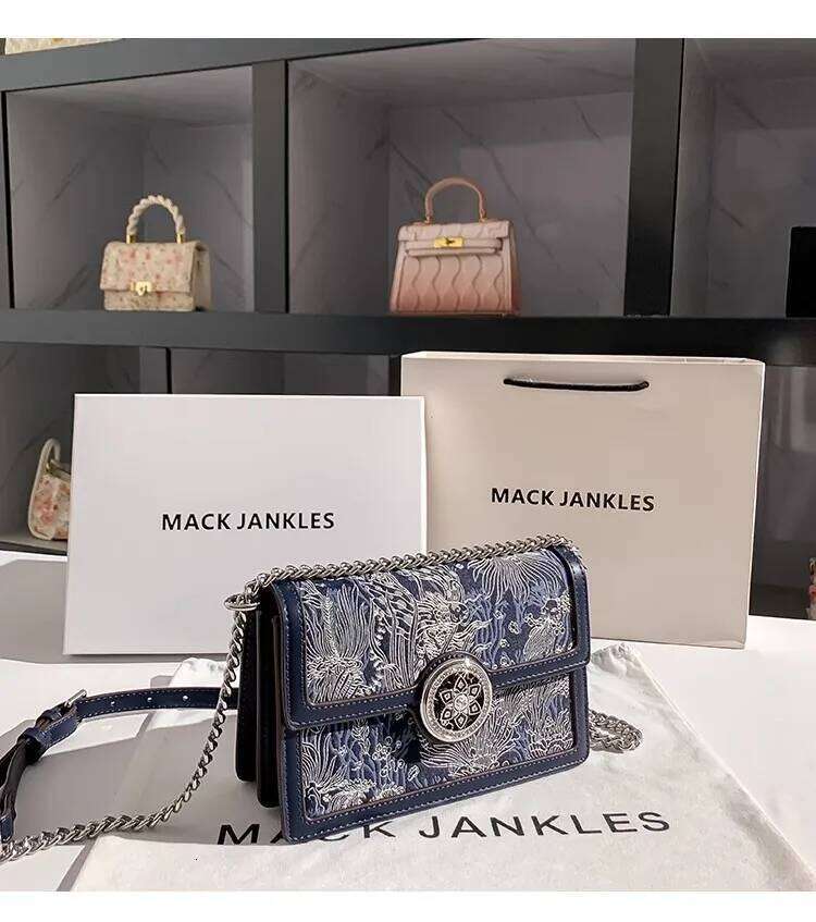 Autumn Winter High Quality Fashion Embroidery Square Women's Handbag Textured Leather Shoulder Messenger Bag Lady Purse