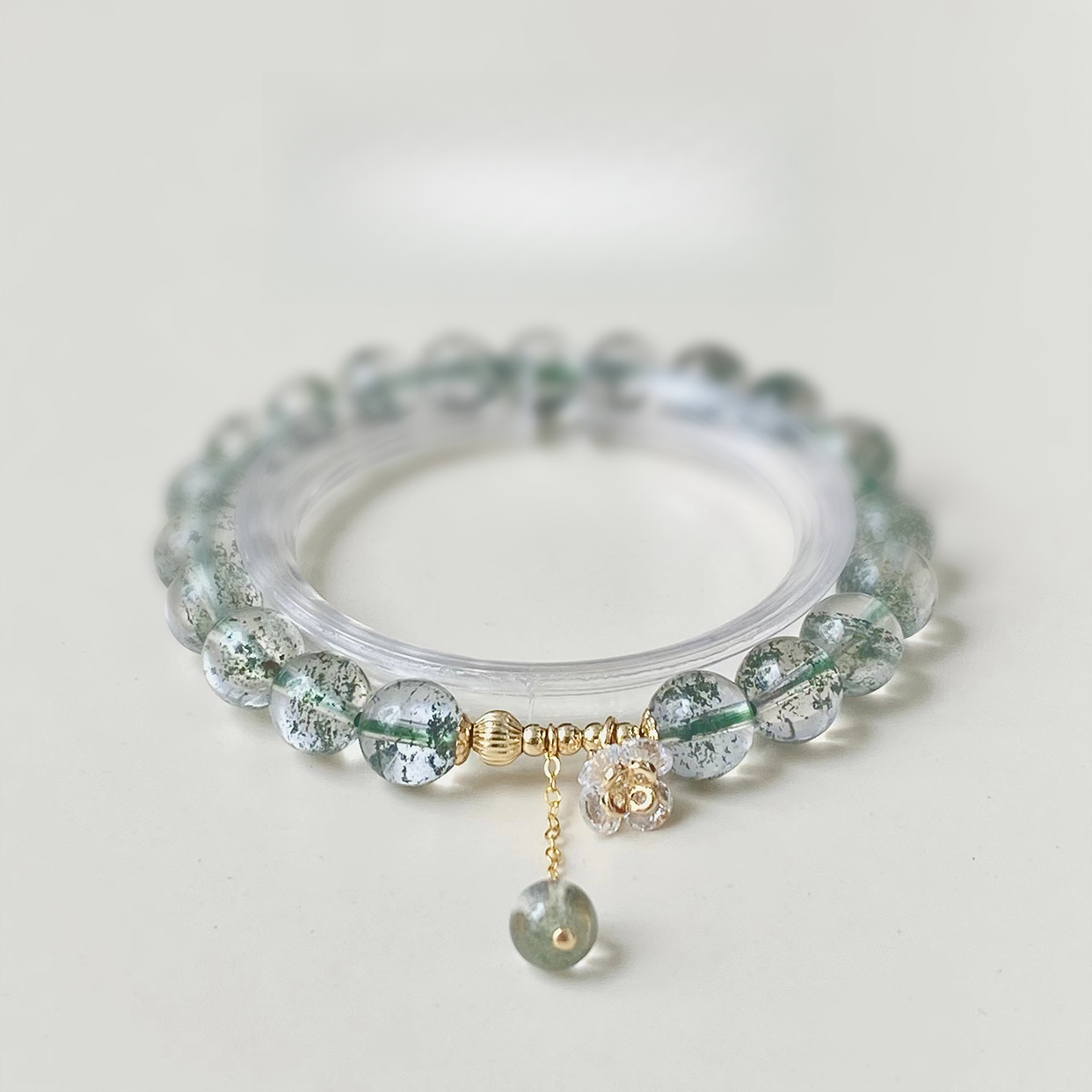 Natural crystal, green ghost crystal bracelet,Green Phantom Quartz,wuxing implied meaning Wealth consolidation Field stabilization Willpower strengthe
