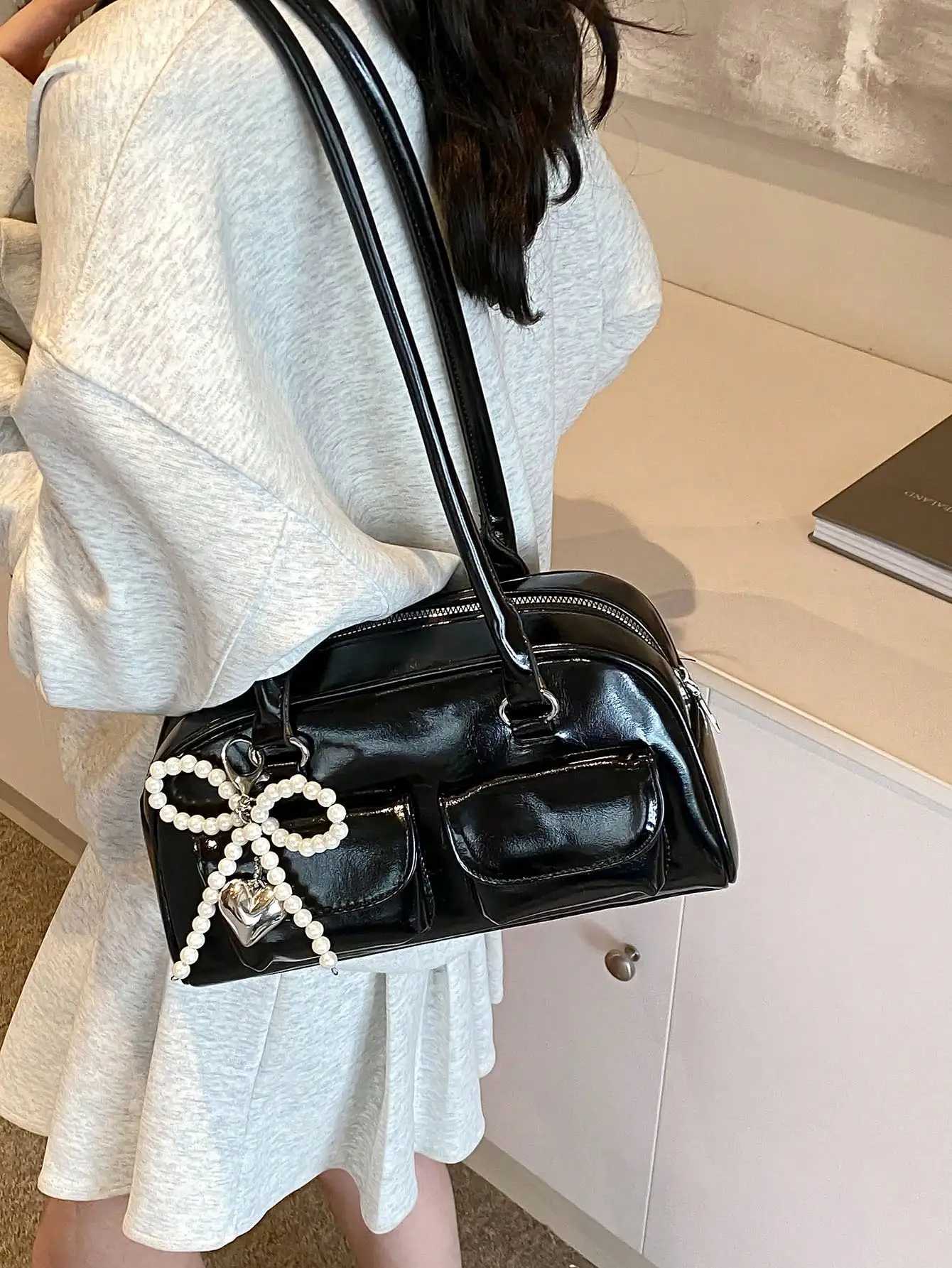 Y2K Spicy Girl Bag New black glossy patent leather underarm bag sweet pearl bow heart-shaped pendant womens simple commute Y250603