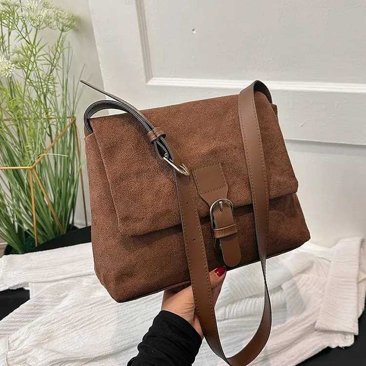 Velvet Messenger Bag Womens Fashion New High Capacity Commuter Bag Simple Versatile Solid Color Suede Shoulder Crossbody Bag W250602