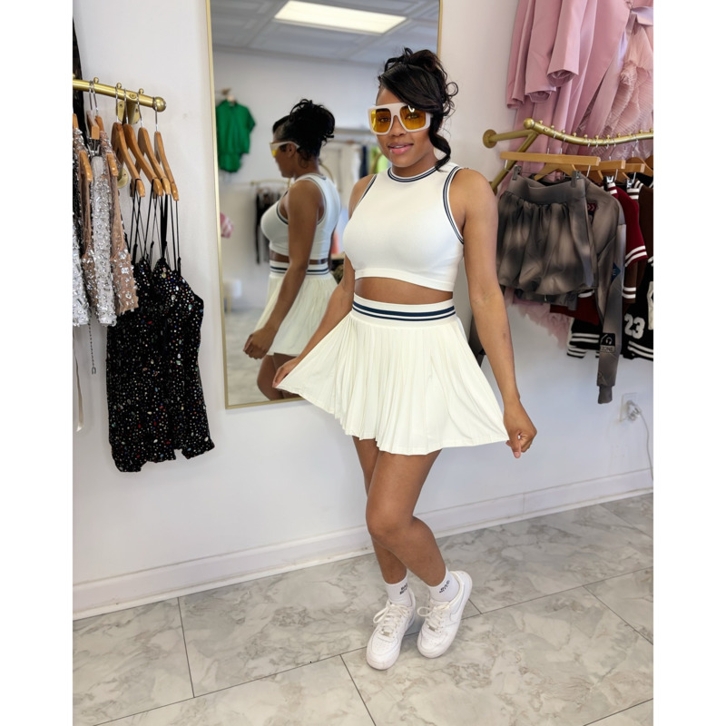 Womens Two Pieces Dress Set 2025 New Fashion Sleeveless Short Vest Casual Pleated Skirt Set 6 Colors