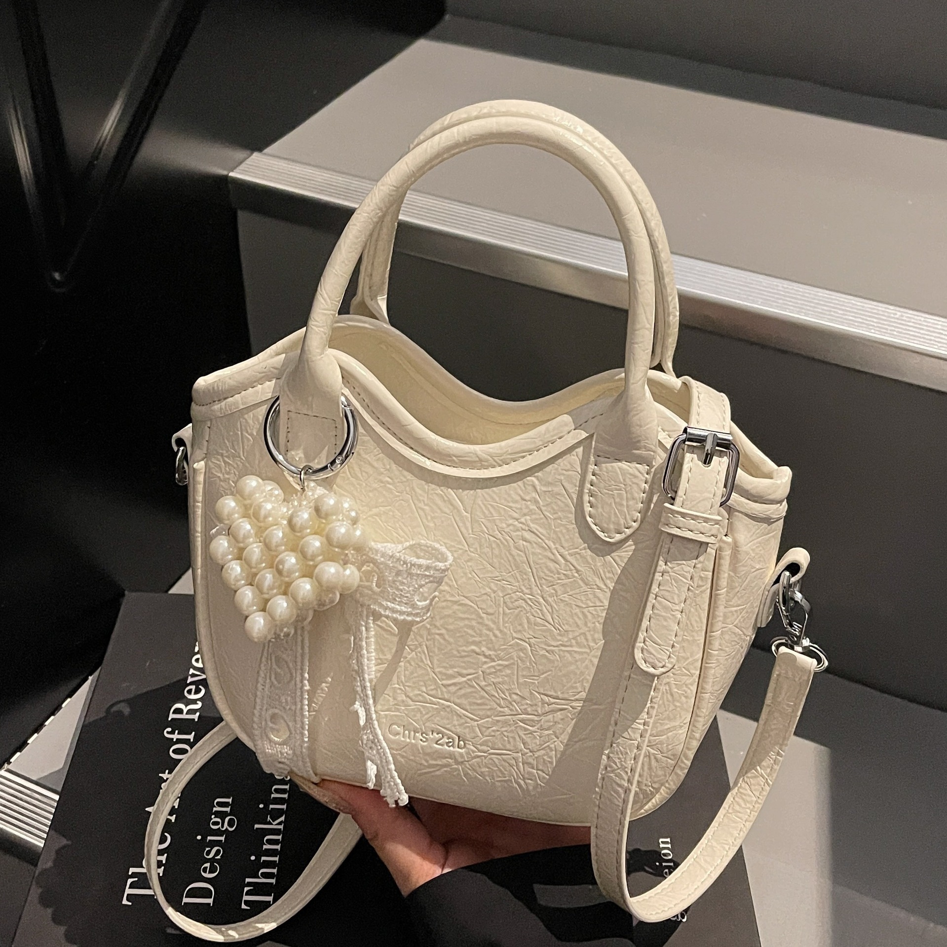 designer High-end Handheld Basket Bag for Women 2025 Summer New Fashion Trend Versatile Casual Crossbody Bucket Bag