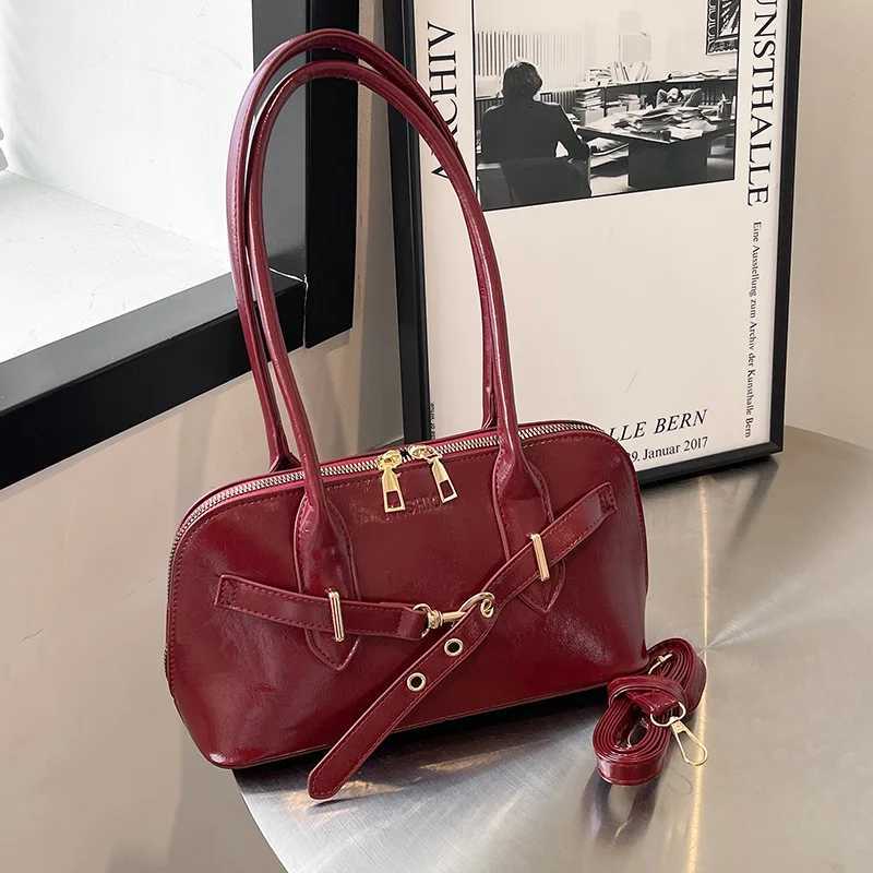 Korean Niche Retro Shell Crossbody Bag - Autumn/Winter Vintage Shoulder Purse for Women Lightweight Adjustable Fashion Satchel Y250603