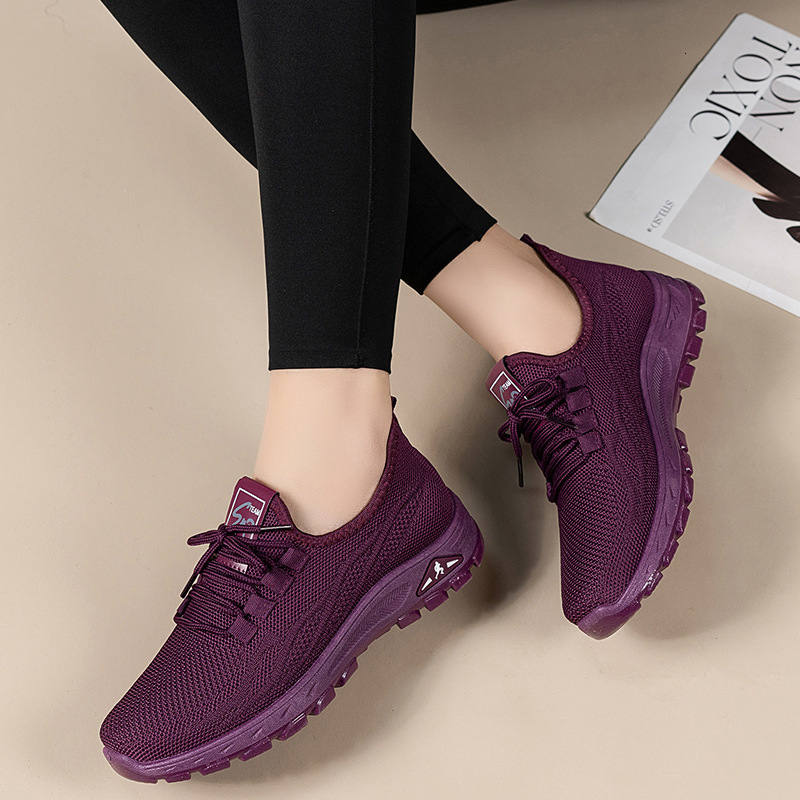 New Women S Casual Shoes Breathable Sports Soft Sole Non Slip Casual Black Work Old Beijing Cloth Shoes Women Ddmysaturn