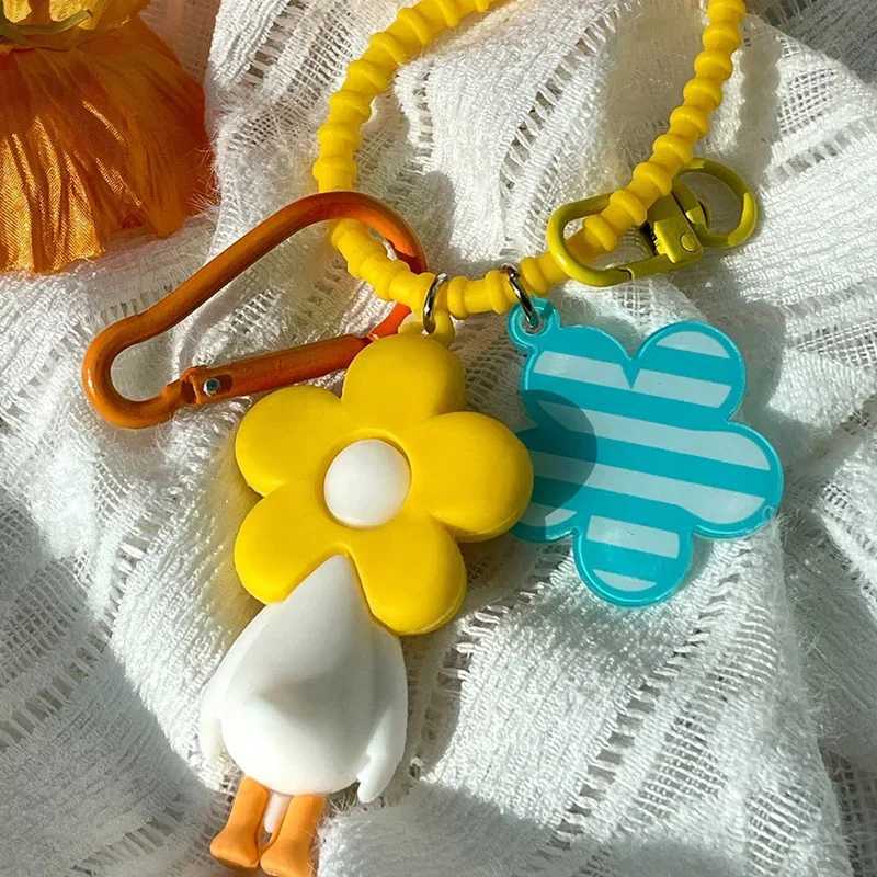 Cute Cartoon Yellow Duck Keychain Fashionable Student Pendant Exquisite Personalized Small Gift Accessory XJ250602