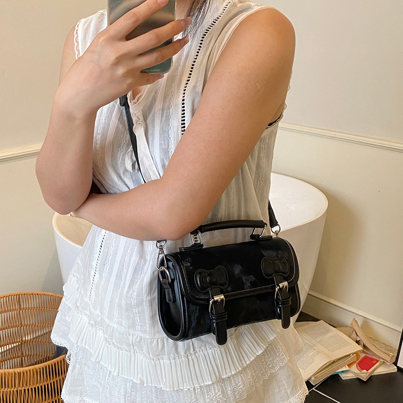 designer High-Quality Texture Handbag for Women 2025 New Summer Trend Versatile Crossbody Bag Fashionable Shoulder Small Square Bag