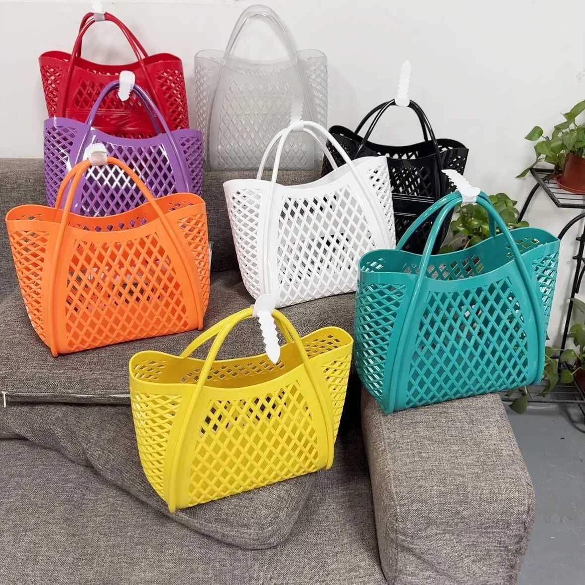 Silicone Hollow out Jelly Handbag Shopping Basket Picnic Bag PVC Beach Bag Toiletry Basket Bath Basket Multi-Functional Handbag Y250603