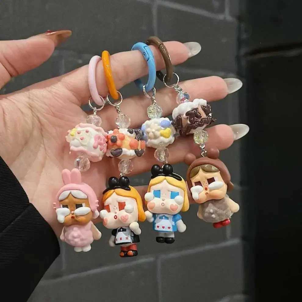 Labubu keychain kawaii anime cartoon keychain kawaii backpack decoration car key accessories childrens birthday gift new model XJ250602