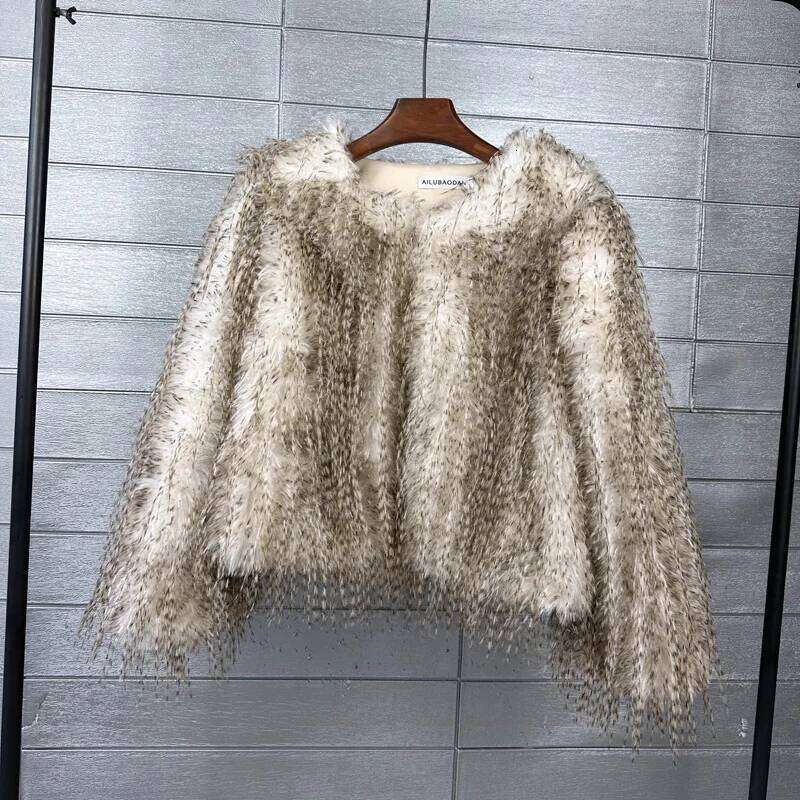 Faux Korean Style Women's Short Winter Fake Cropped Fluffy Jacket Artificial Fur Coat