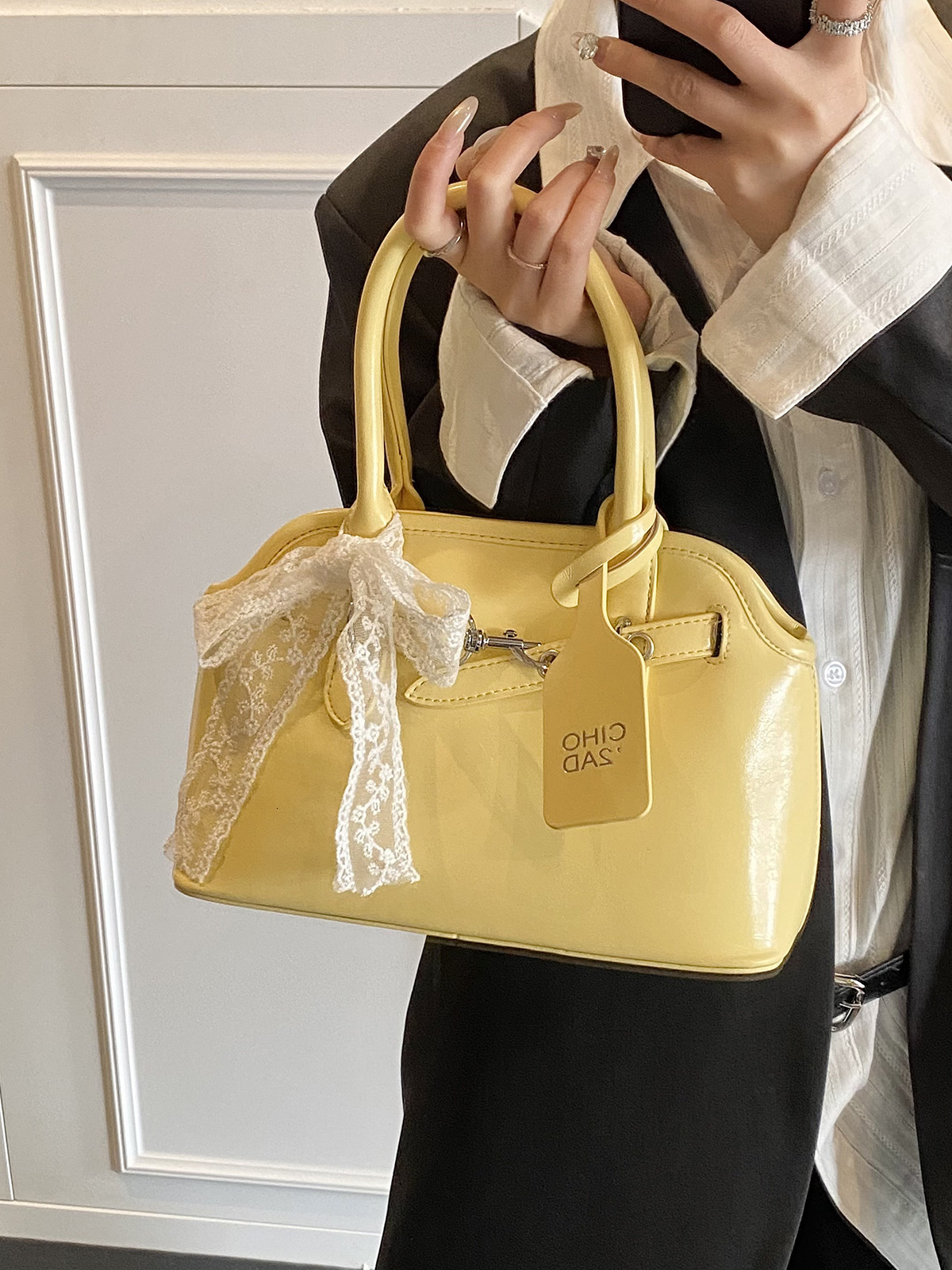 designer Korean Niche Handbag for Women 2025 New Spring Fashion Commuter Handbag High-end Versatile Crossbody Bag