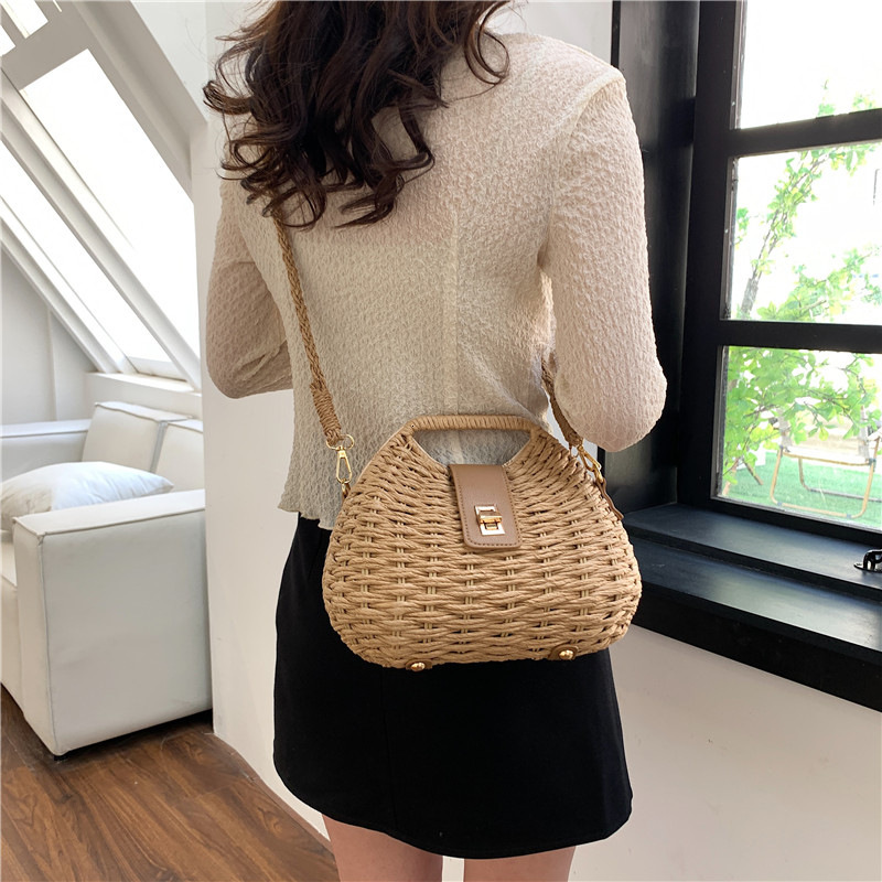 Top brand high-quality new free designer bag, simple shell crossbody bag, shoulder bag, vacation leisure grass bag, crossbody bag, high-end new free d