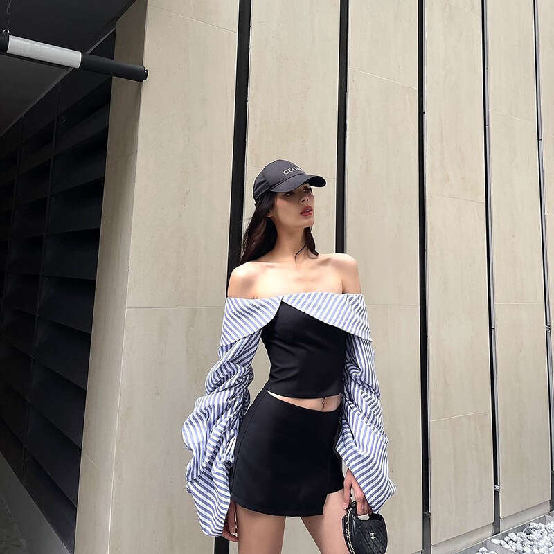 Women's Fashion Summer New Striped Color Block Off-Shoulder Slim Fit Long Sleeve Top B5