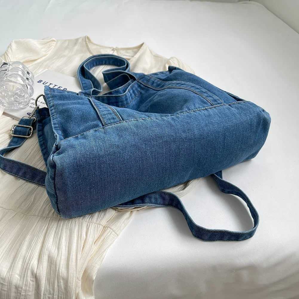 Women Leisure Crossbody Bag Lightweight Denim Tote Bag Large Capacity Versatile Casual Slouchy Shopping Bag W250602