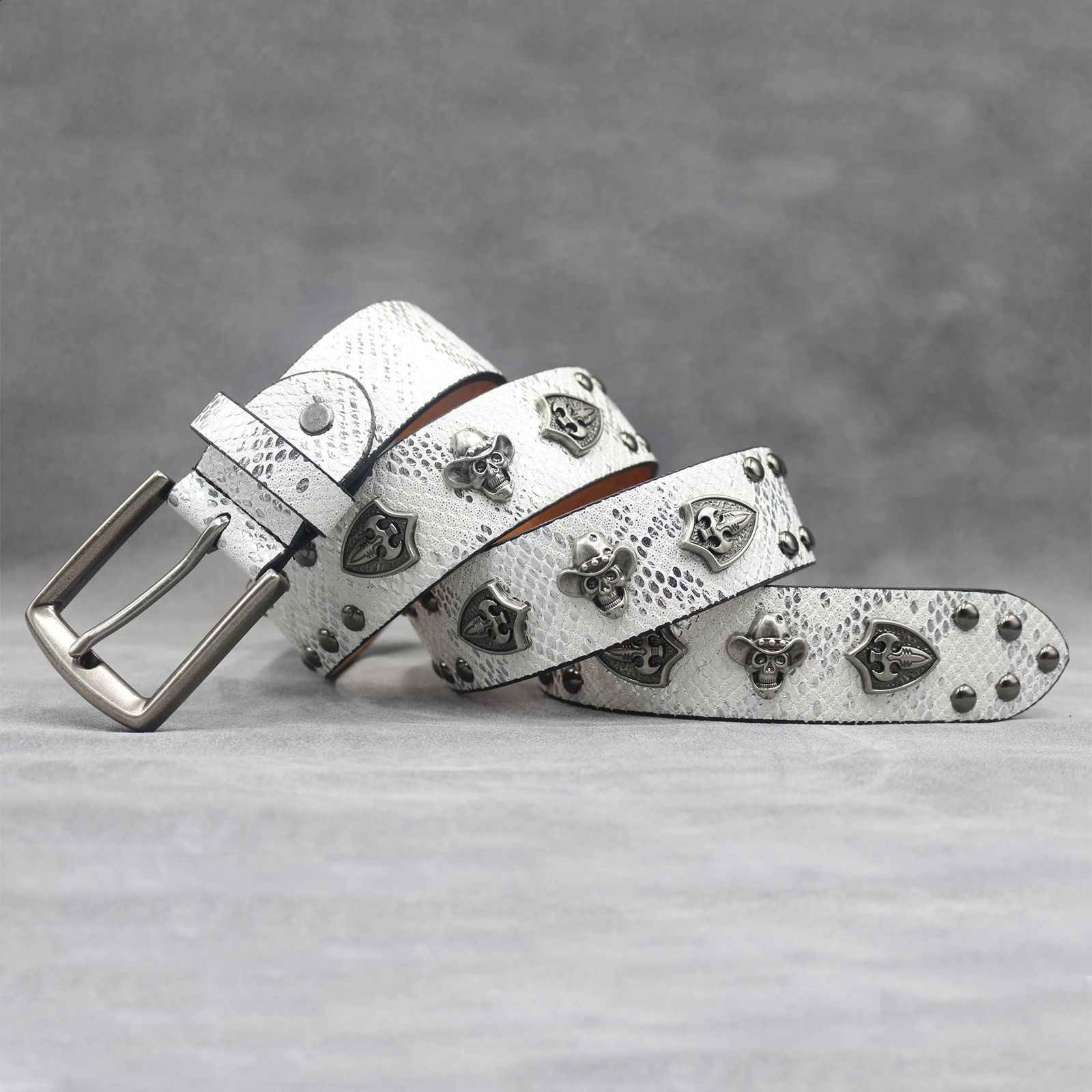 Rivet belt Skull and Trouser Belt Punk Cool Metal Buckle Adjustable Leather Fashion Thin Waistband for Jeans Dress 250526