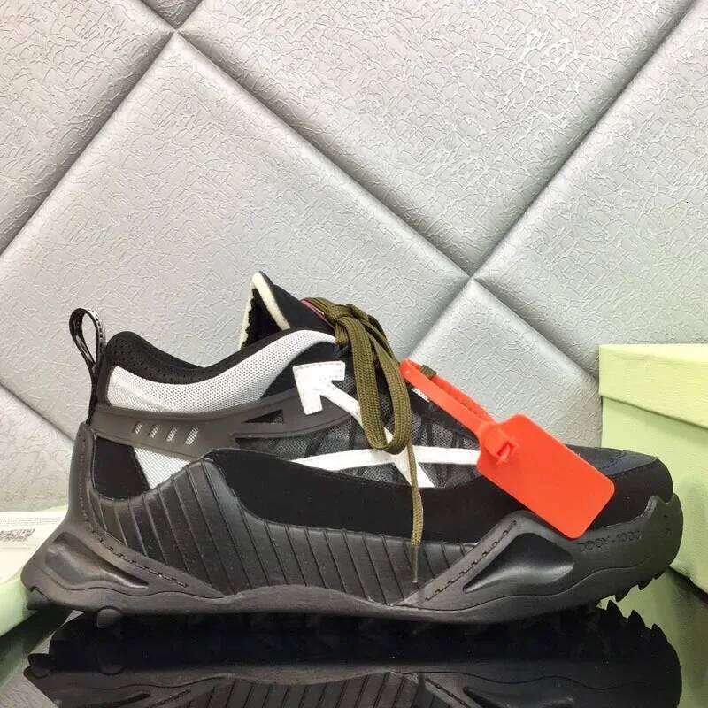 White Casual Trendy Sports Men's Women's Breathable Rubber Sneakers Thick Sole Increased Height Couple Style Arrow Shoes