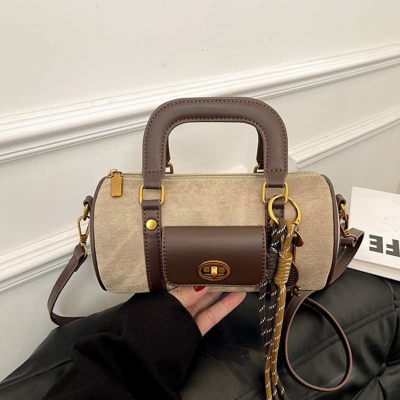 High Quality New Free Designer Bag Live Broadcast Cylindrical 2024 Small Square High-quality Texture Single Shoulder Diagonal Cross Bag Niche Design H