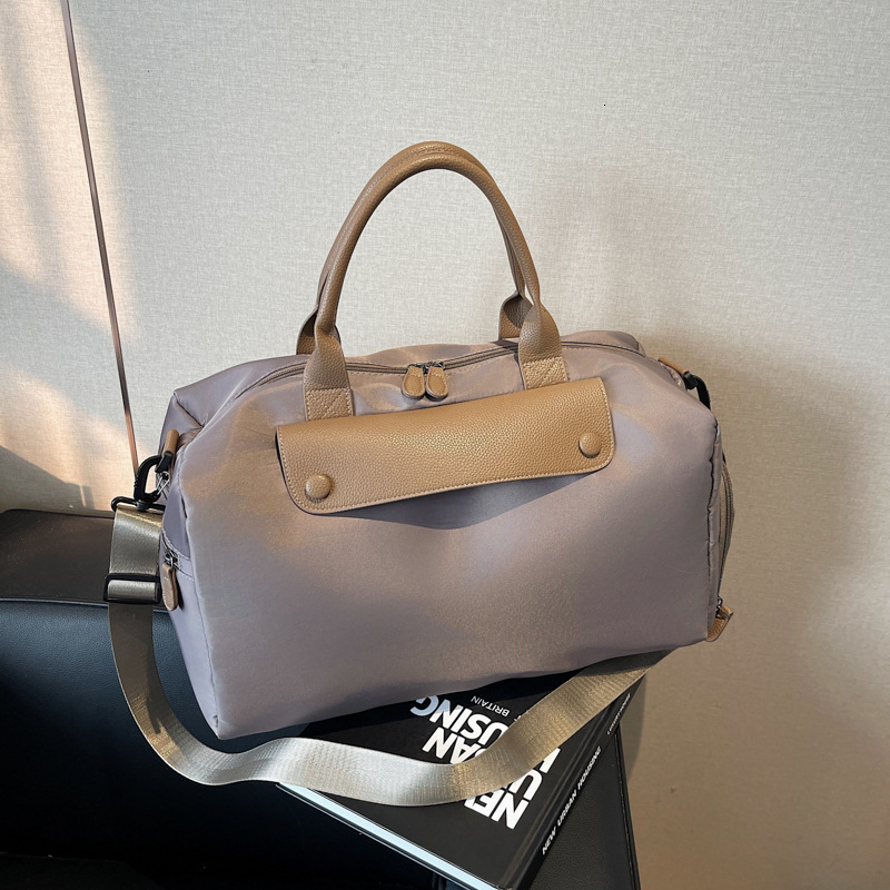 New Long-Distance Large Capacity Gym for Women High-End Storage Travel Bag Outdoor Handbag