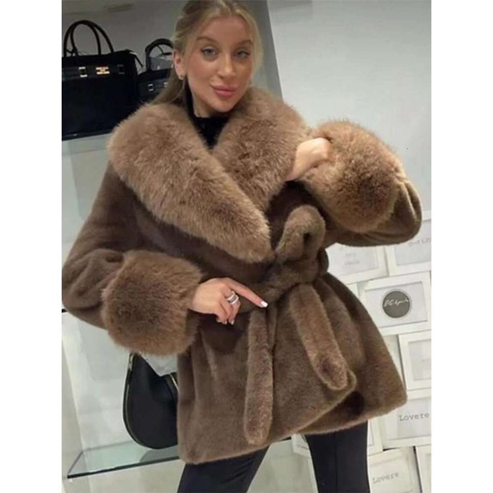 Chic Women Faux Furs Collar Long Sleeve Oversize With Belt Female Fur Jackets 2024 Winter Fashion Coats