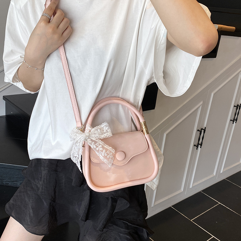 designer Trendy Small Handbags for Women 2025 New Fashionable Handheld Small Square Bags Summer High-end Shoulder Crossbody Bags